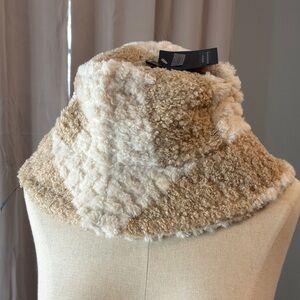 Cozy Tan and Cream Textured bucket hat